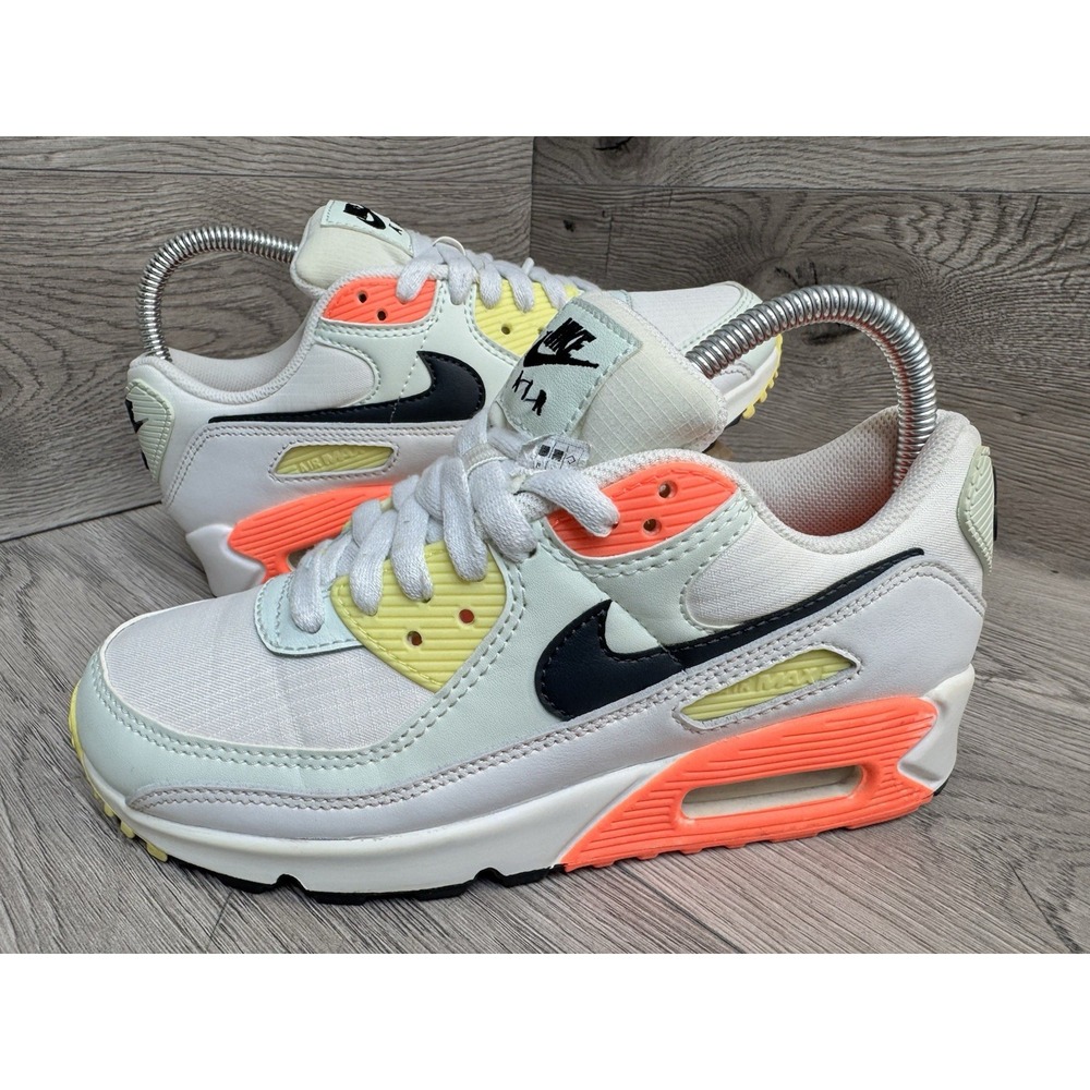 Womens Nike Air Max 90 Summit White Smoke Gray Mango Sneakers CV8819-101 Sz 6.5